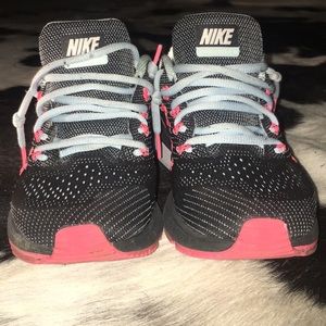 Nike RUNNING Neutral Ride|Response ZOOMVOMERO10